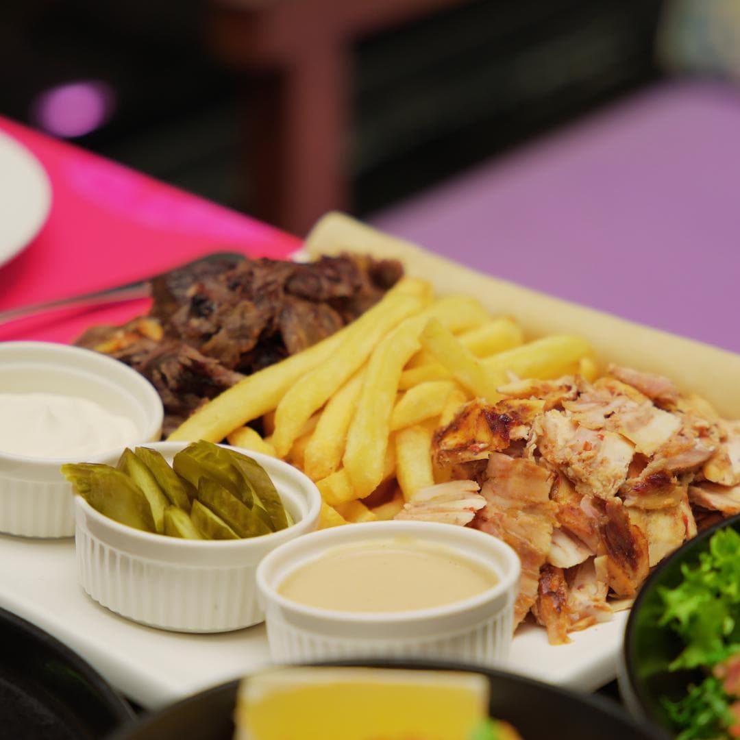 صحن شاورما مشكل