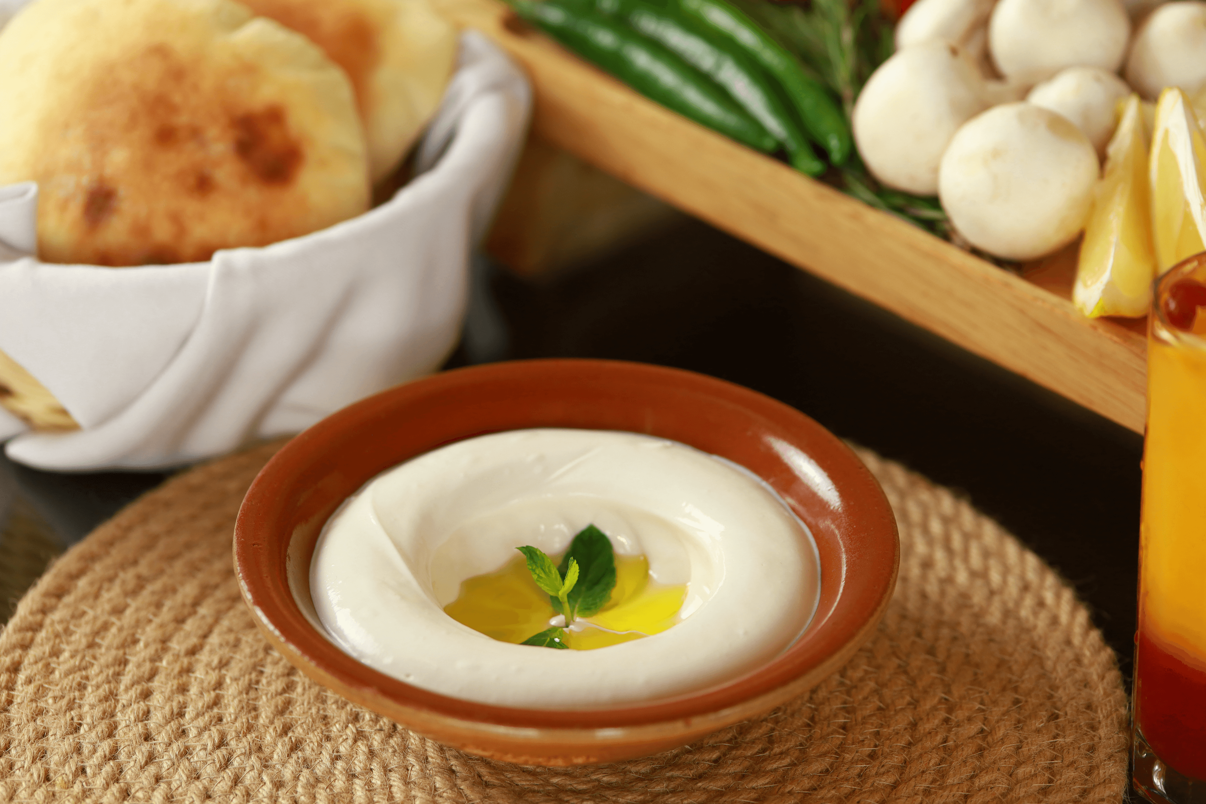 لبنة مع زيت الزيتون